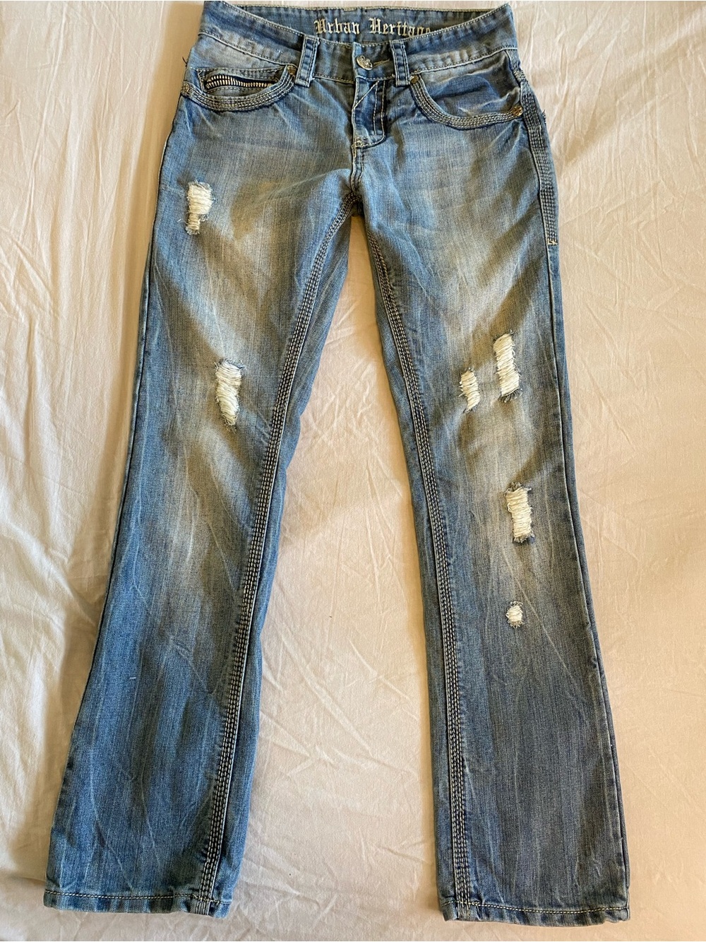 Urban Heritage Distressed Y2K Bootcut Jeans Medium Wash Lowrise /tagged 28 (26)
